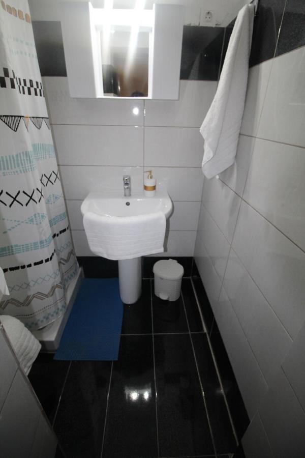 Batis Breeze B&B